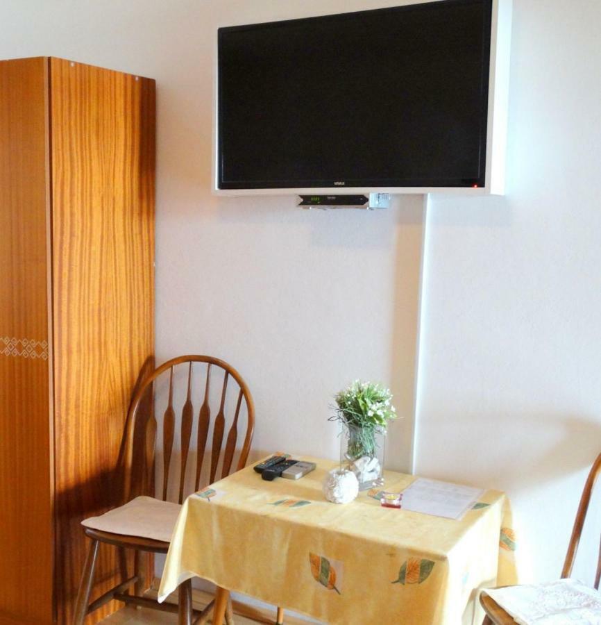 Apartments Iva Crikvenica Chambre photo